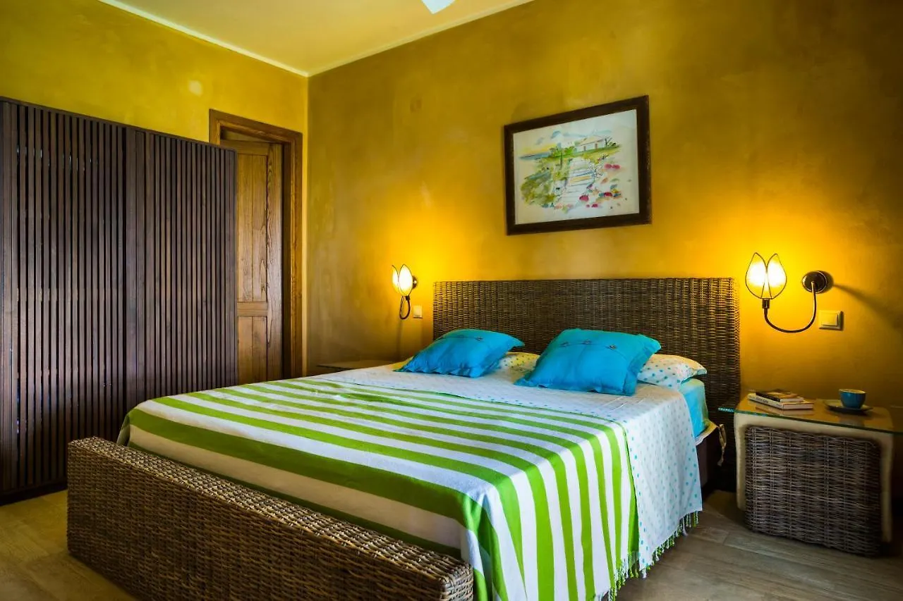 Villa Le Rondini Spartia  Greece